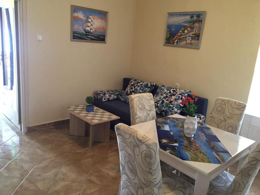 Apartment Terazza Di Ljuta Kotor Bagian luar foto