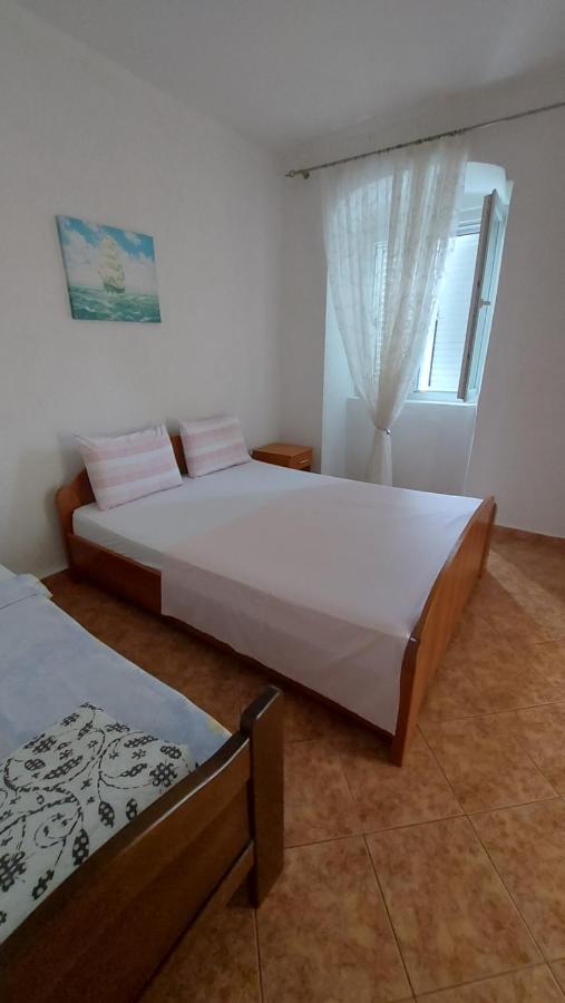 Apartment Terazza Di Ljuta Kotor Bagian luar foto