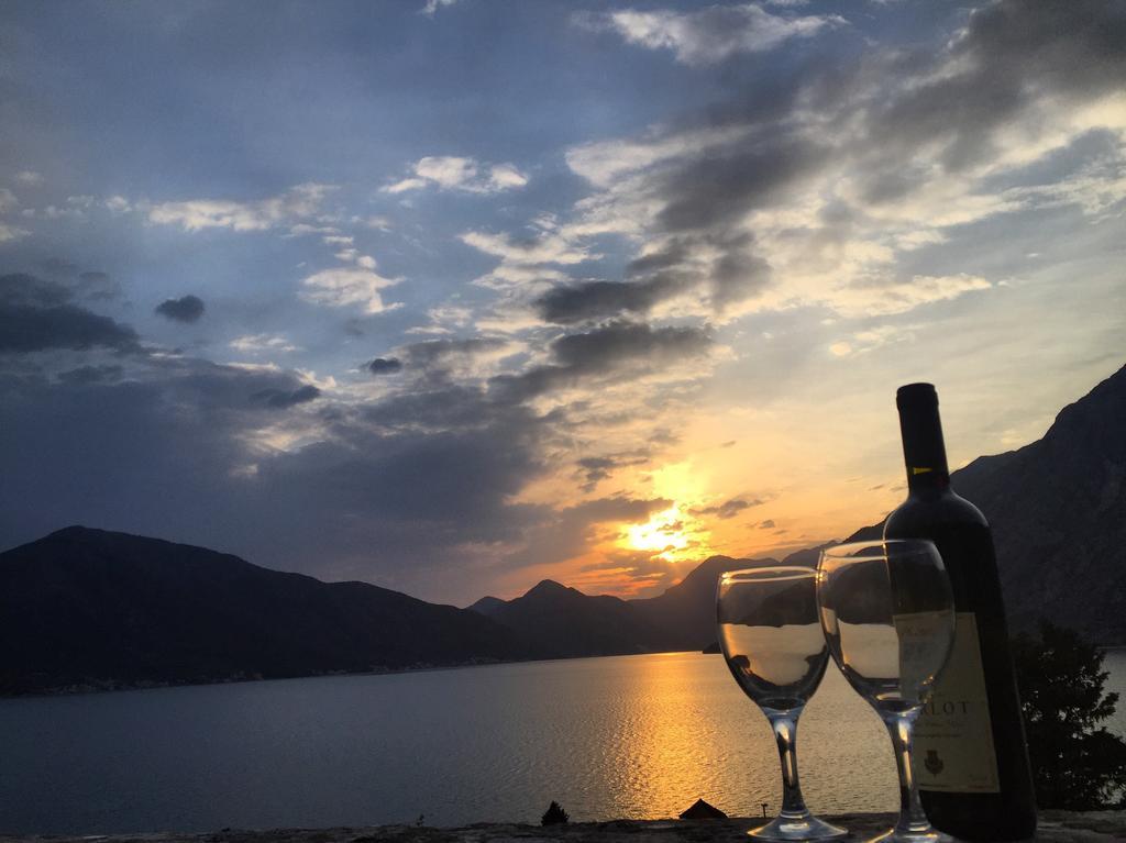 Apartment Terazza Di Ljuta Kotor Bagian luar foto