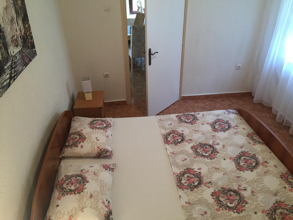 Apartment Terazza Di Ljuta Kotor Bagian luar foto
